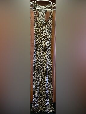 TeenBell Beige and Black Leopard-Print Top